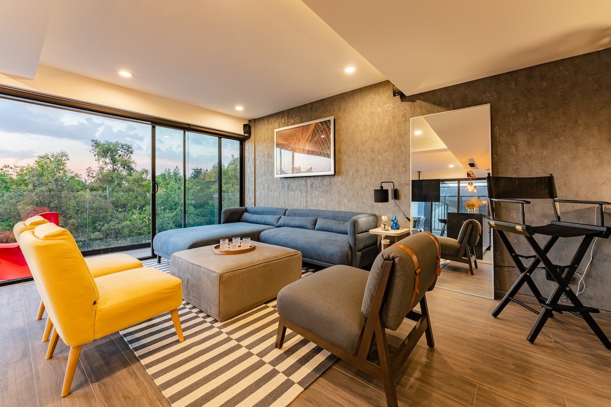 w/AC: Exquisite Heaven: Condesa PH w/Rooftop Gym gallery image 3