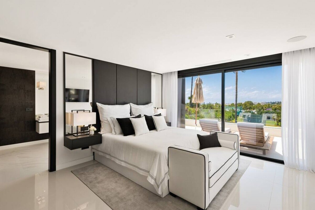 Luxury villa in the Golf Valley with Cinema gallery image 4