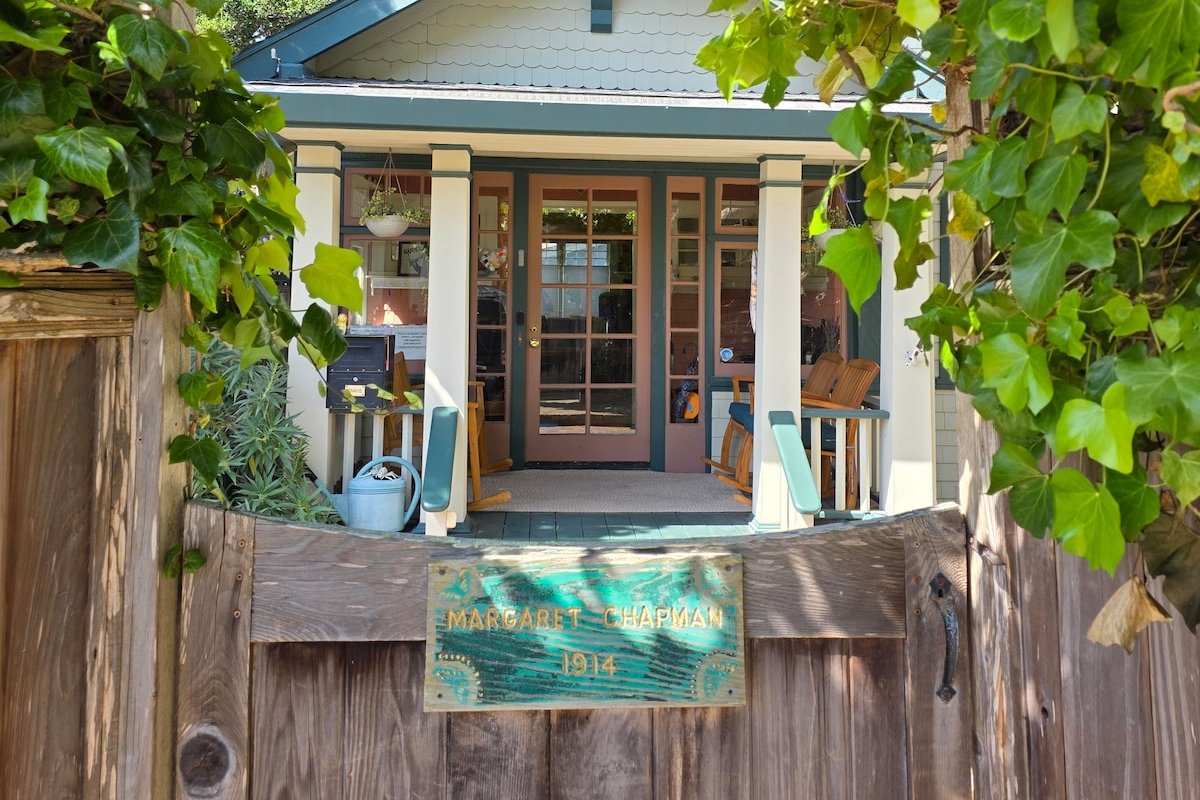 Coastal Oaks Craftsman gallery image 3