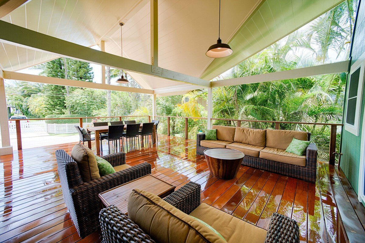 Sunny Hanalei home, steps from beach and town. gallery image 4