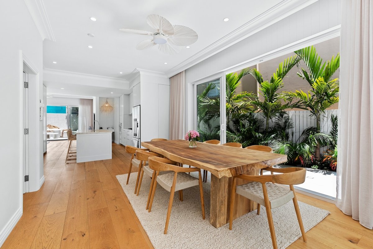 Clovelly Coastal Charm gallery image 5