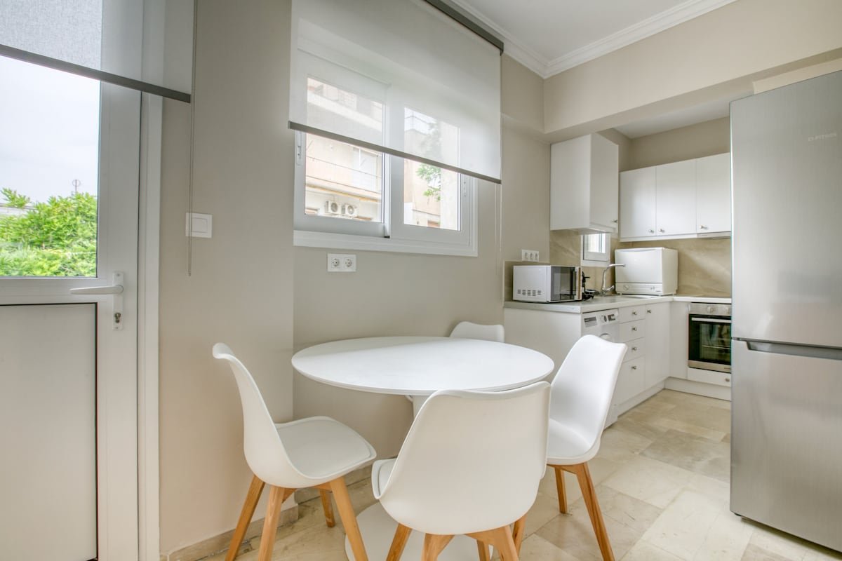 Avra – Premium Acropolis view – Family bedroom gallery image 5