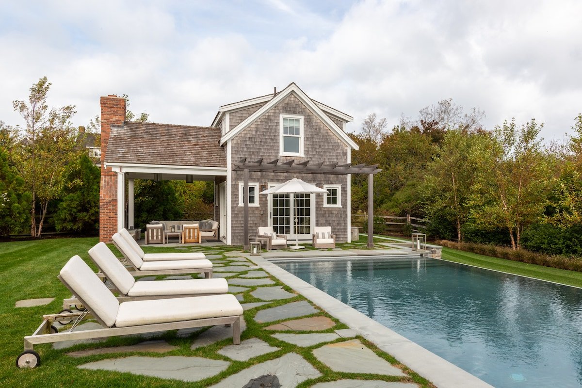 Three Cliff Lane gallery image 2