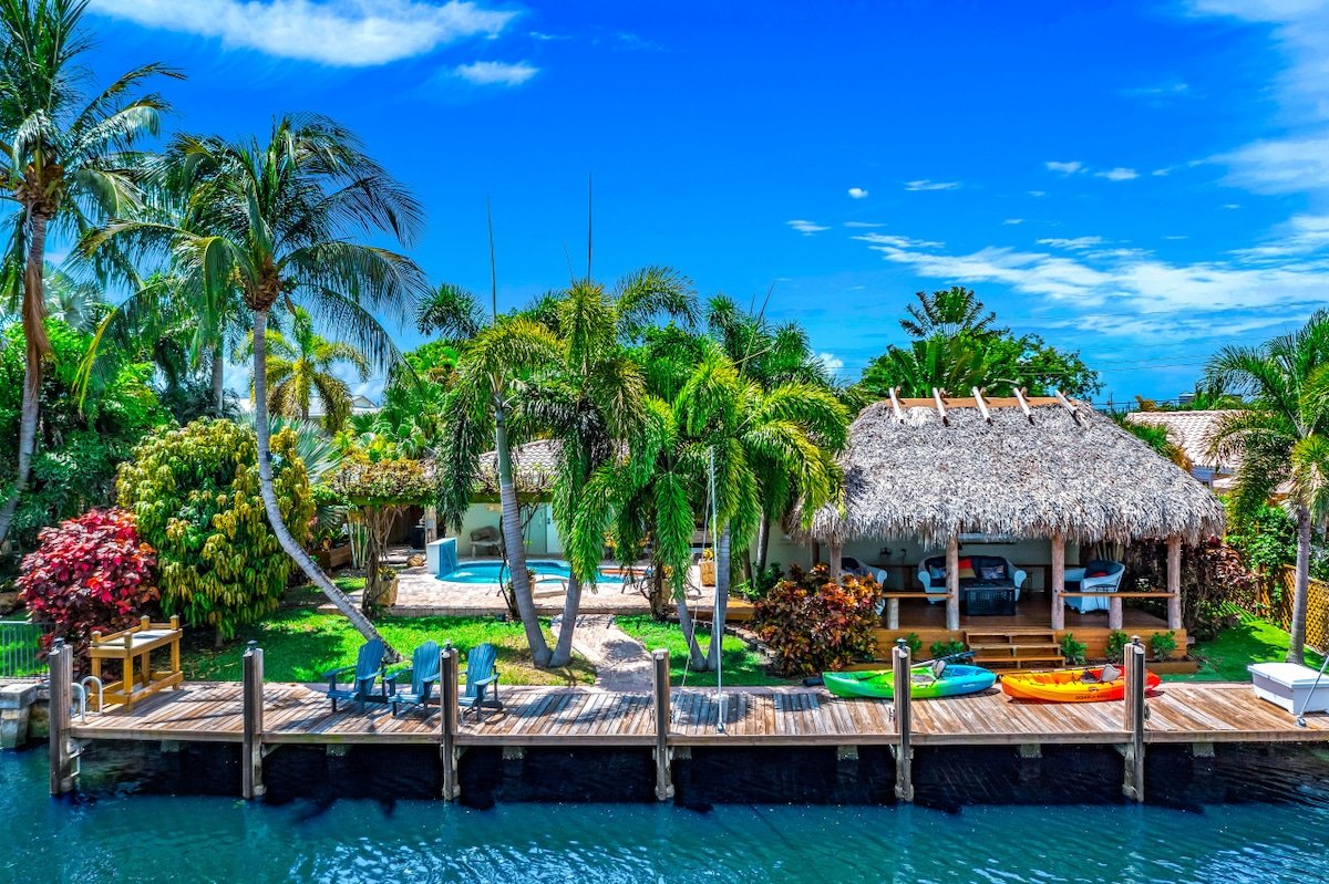 Heated Pool + Kayaks! Tiki Hut & Close To Beach! gallery image 2