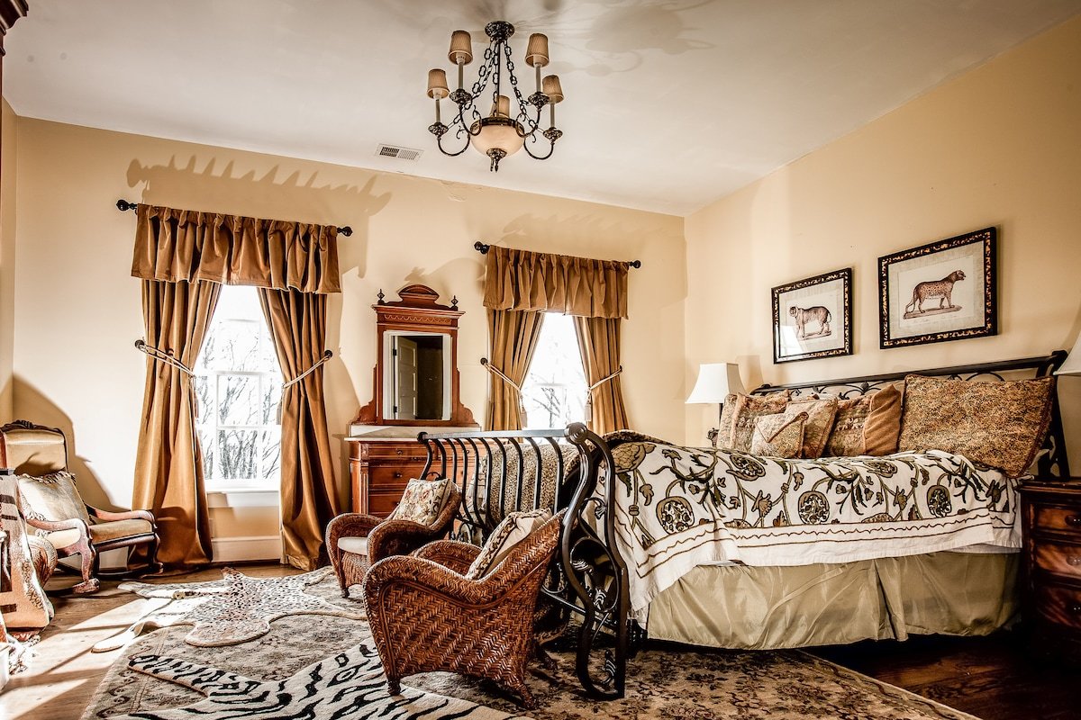 Twickenham House Mountain Estate gallery image 2