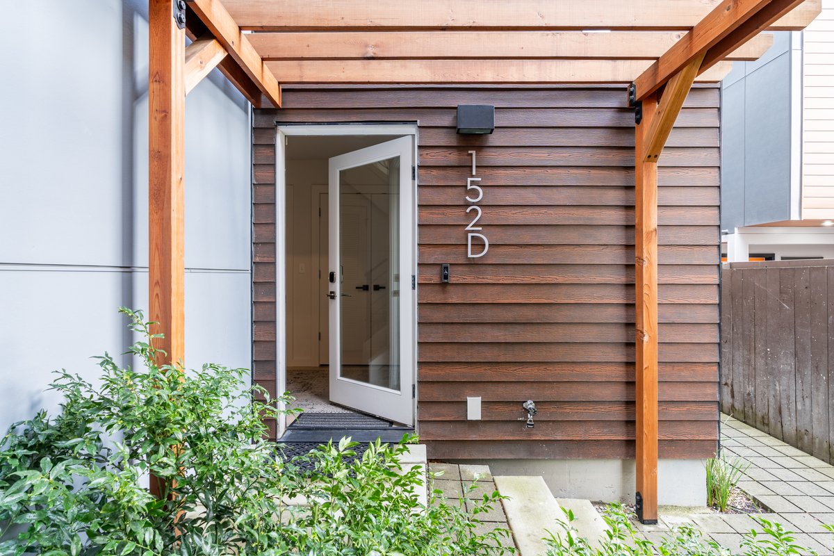 The Comforts of Home in Capitol Hill