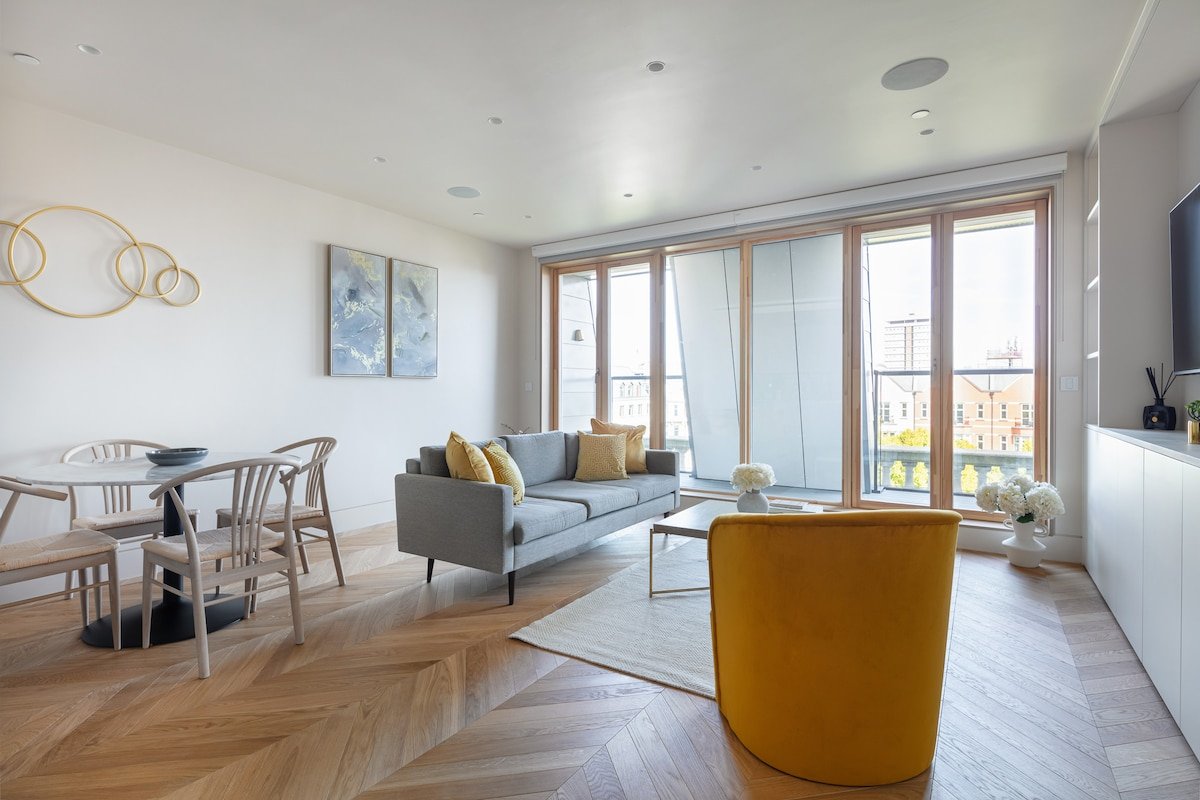 SOHO 2BR Lux Piccadilly /Oxford Circus/ Carnaby St gallery image 2