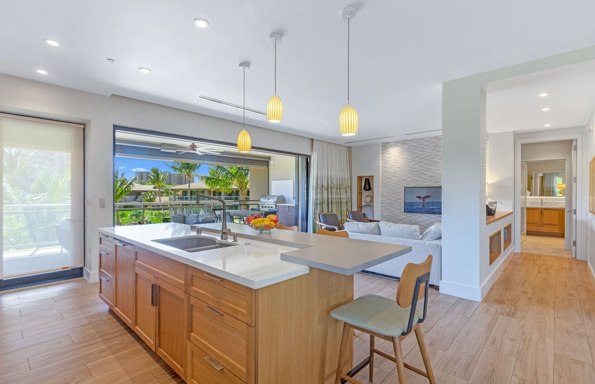 Maui Resort Rentals: 6BR Luana Garden Villas gallery image 2