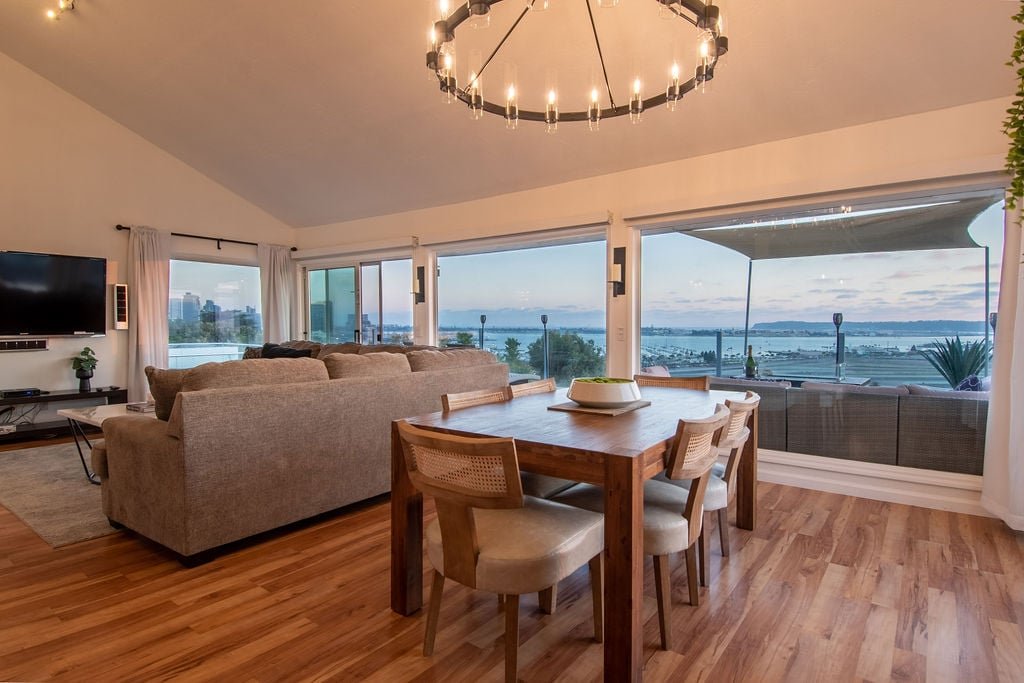 Hilltop Hacienda – Private Villa! Panoramic Views! gallery image 4