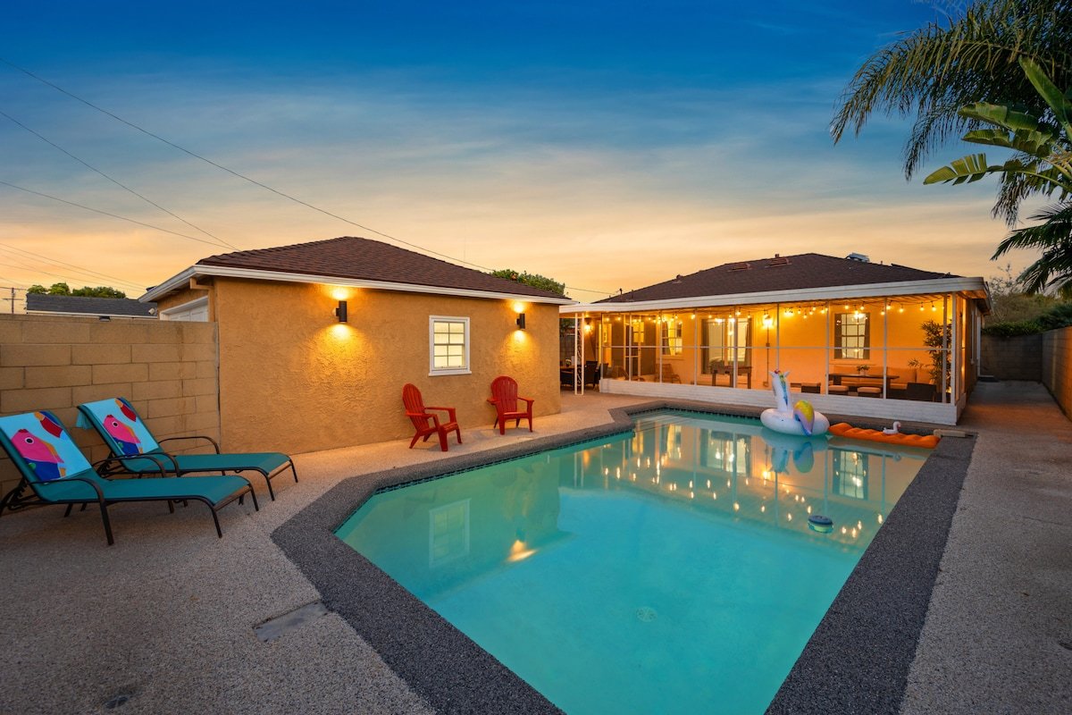 Mid Century｜Cozy Pool Home｜Near LA/Beach&Disney gallery image 2
