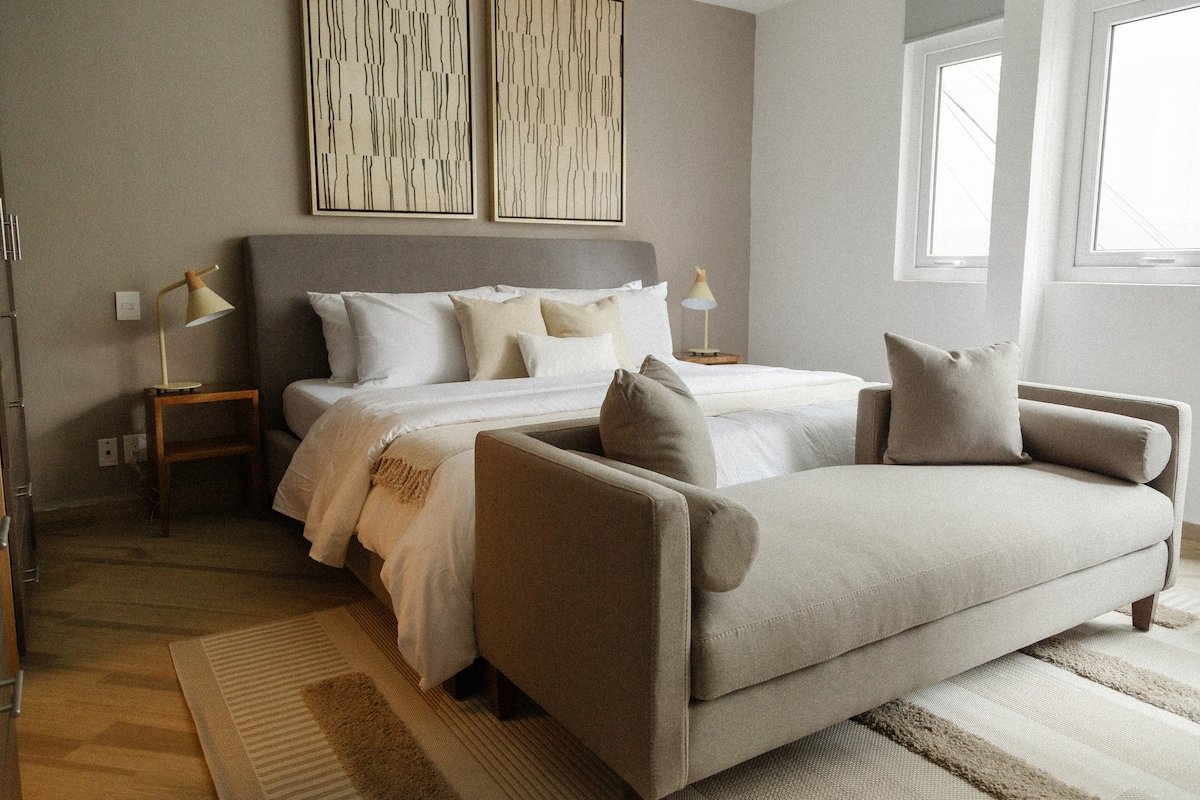 Exceptional Design 3Br PH | Prime Location gallery image 5