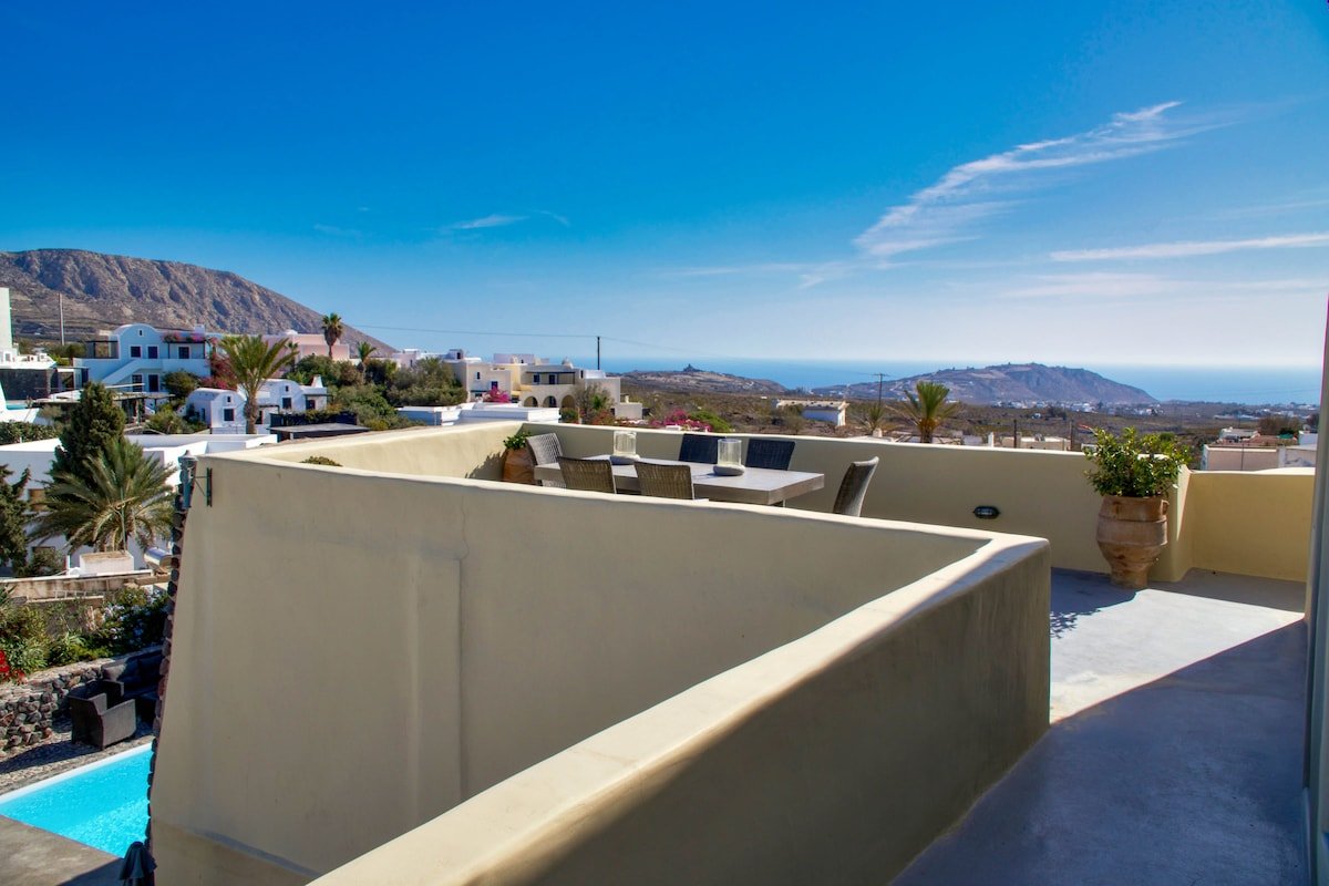 Spectacular Private Mansion- Car Rental included * gallery image 4