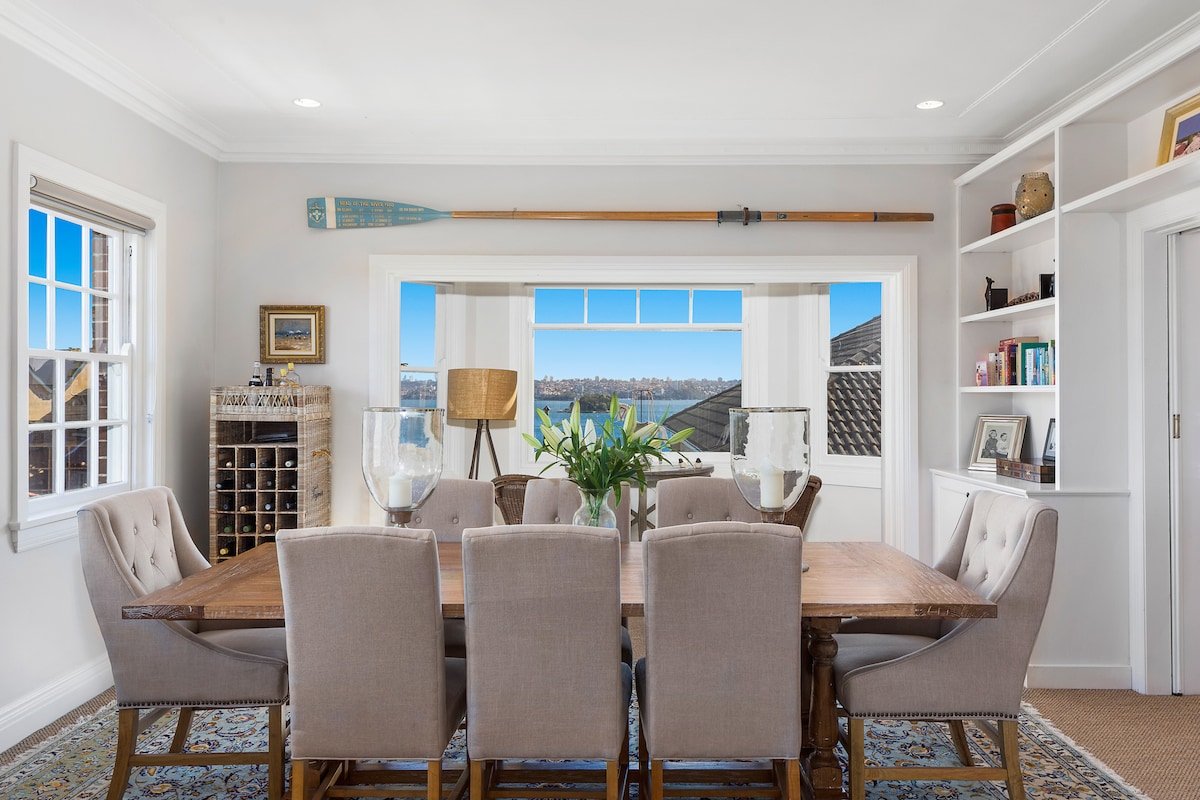 Harbourside Heritage Elegance in amazing location gallery image 5