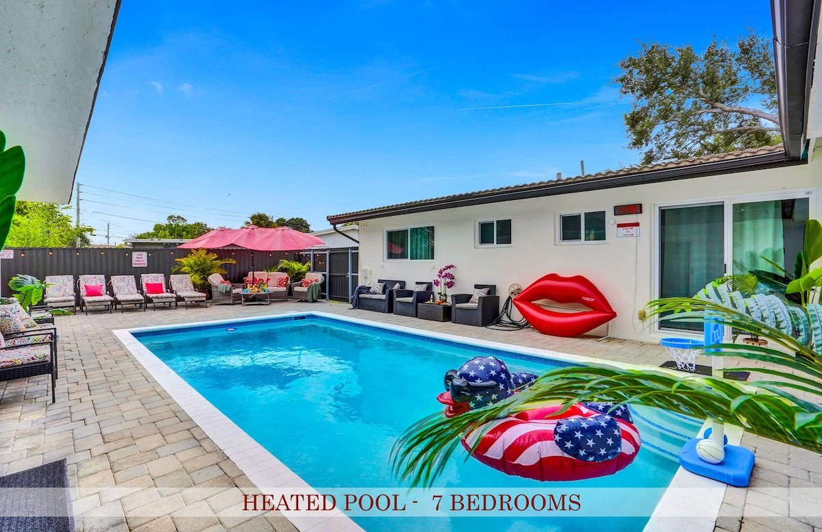 Heated Pool~Stellar stay in 7BD villa~Playground gallery image 2