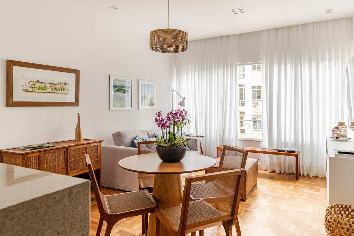 Apto no melhor local de Ipanema c/vaga de garagem