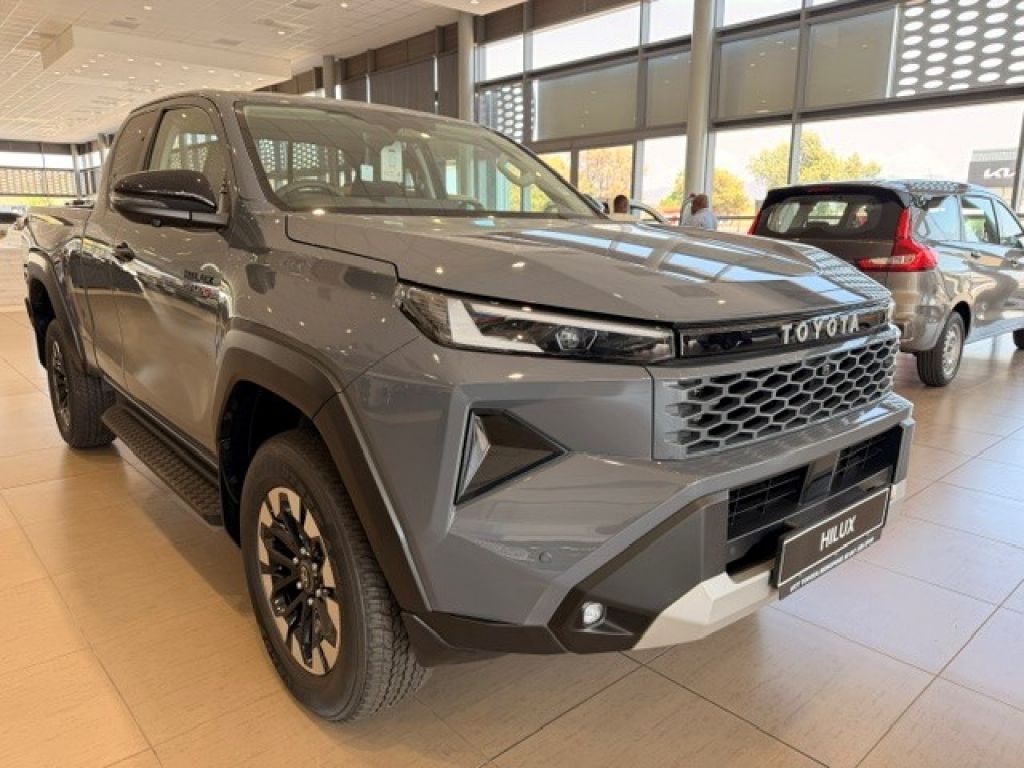 TOYOTA HILUX 2.8 GD-6 RB RAIDER A T P U D C for Sale in South Africa