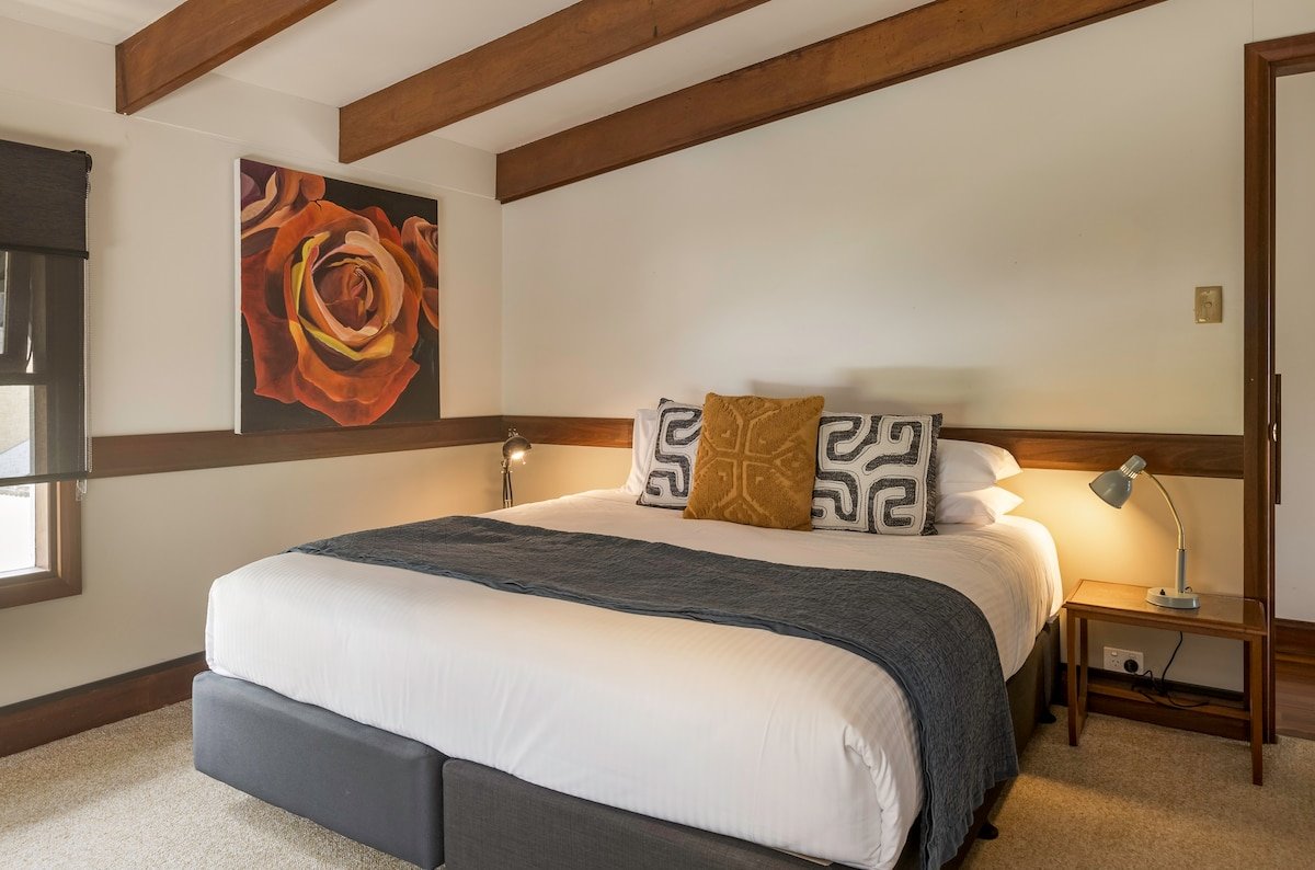 Le Souef Retreat – Pet Friendly Family Home gallery image 2