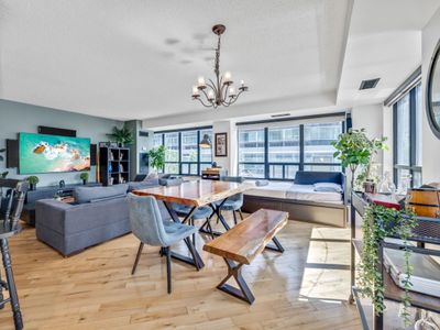 2BR w/Parking,Terrace & Stunning View of CN Tower!