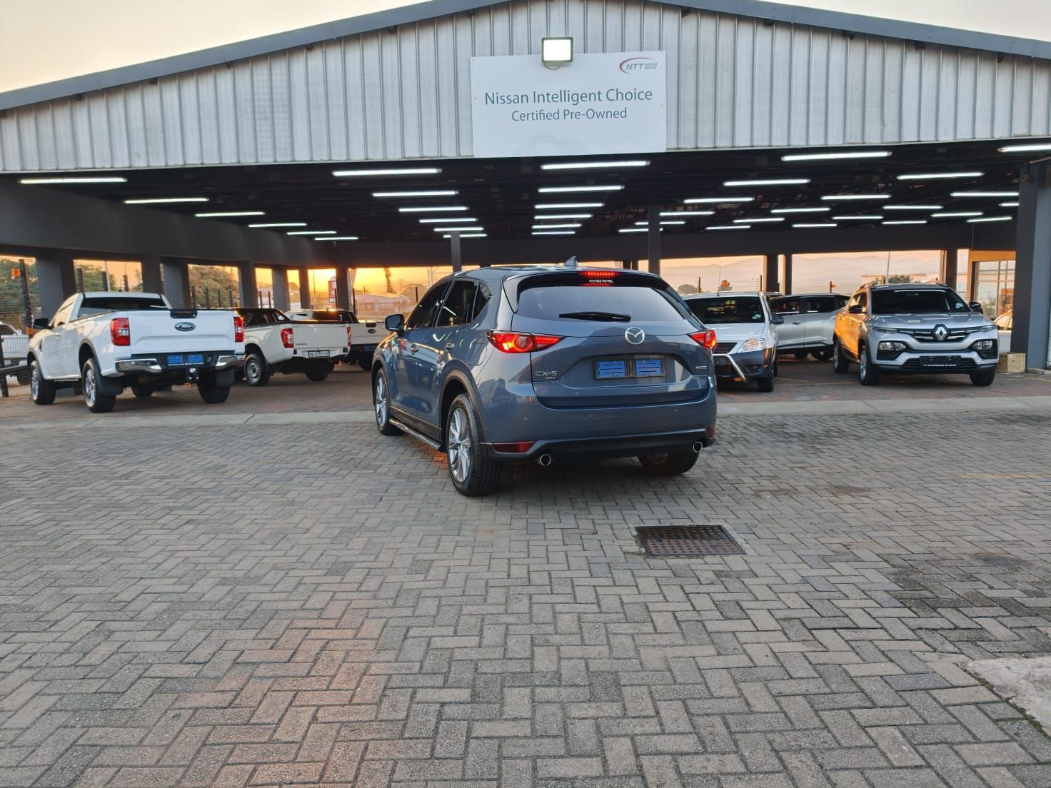 Used car gallery