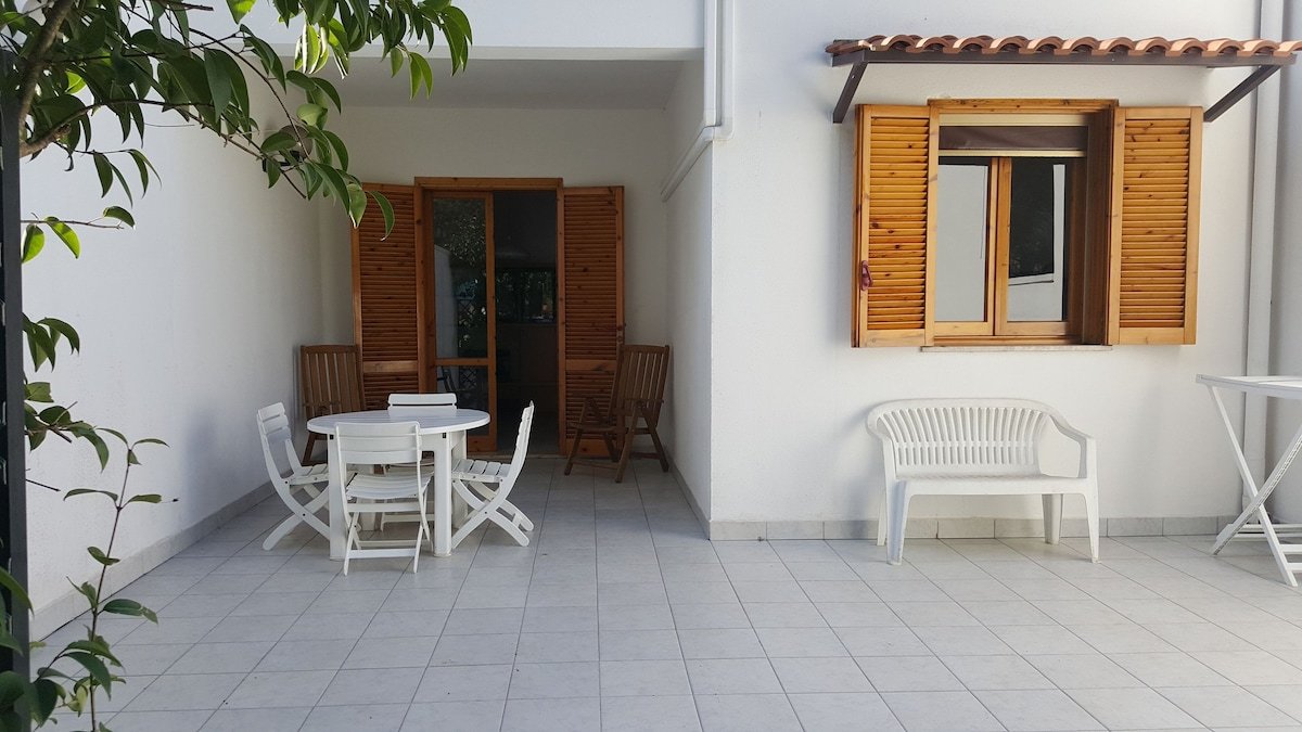 Villa Blu Area 84bis gallery image 3