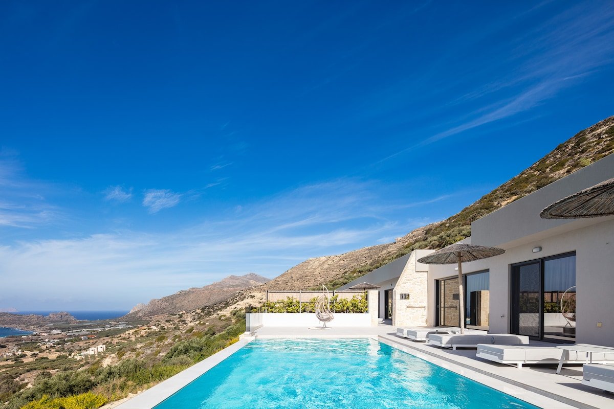 Villa Erato, Private pool, Sea view, Luxury, Quiet gallery image 2
