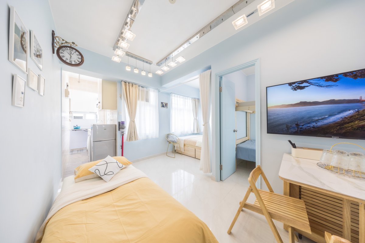 HK style relaxing home, 8pax, 2 mins to MTR