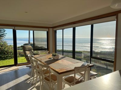 Beach and Riverfront views Port Fairy