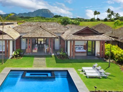 Hale Leimomi: Luxurious Comfort + Pool + Views!