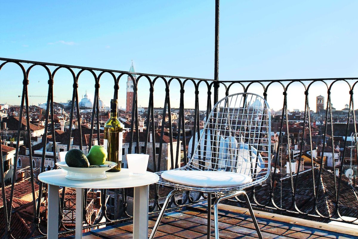 Palazzo Widmann | Luxury Penthouse – 360° Rooftop gallery image 3