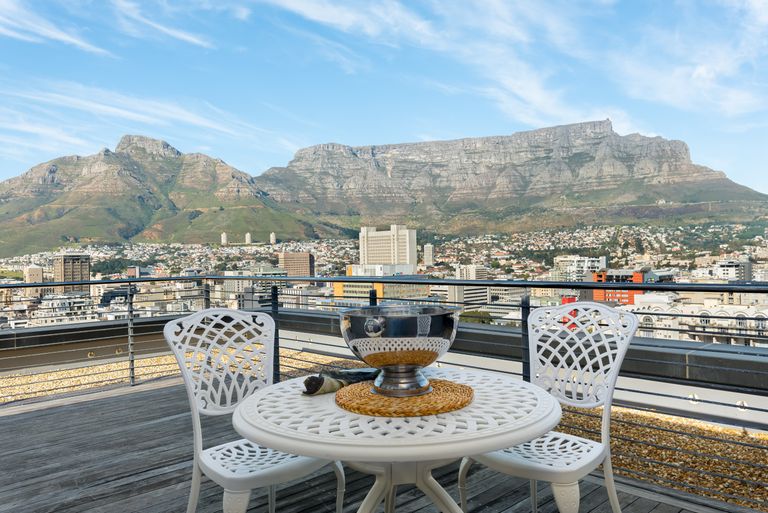 Postcard Penthouse featured image