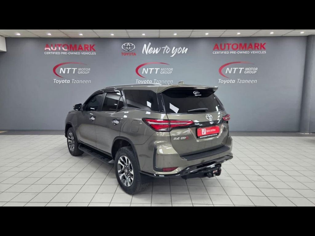 Used car gallery