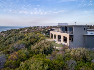 Oceanic I Private Properties