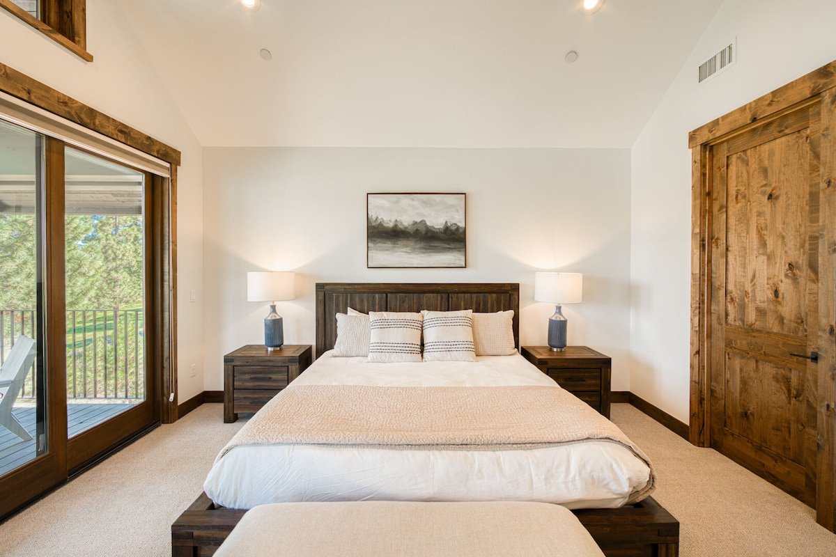 Rising Sun at Schaffers- 5BR Luxury w A/C & Dog Ok gallery image 4