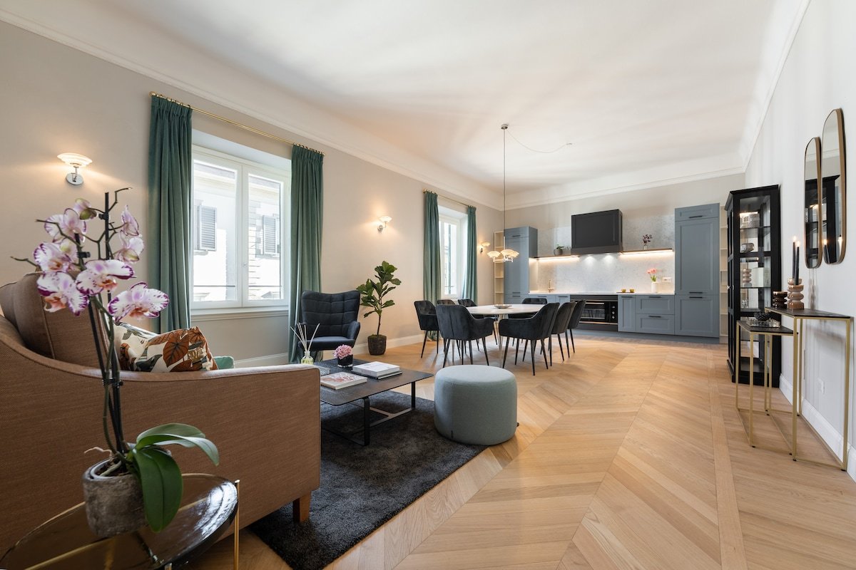 Granduca Penthouse gallery image 3