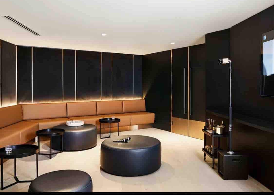 Wsp Lux 3b2b flat in CBD+balcony gallery image 5