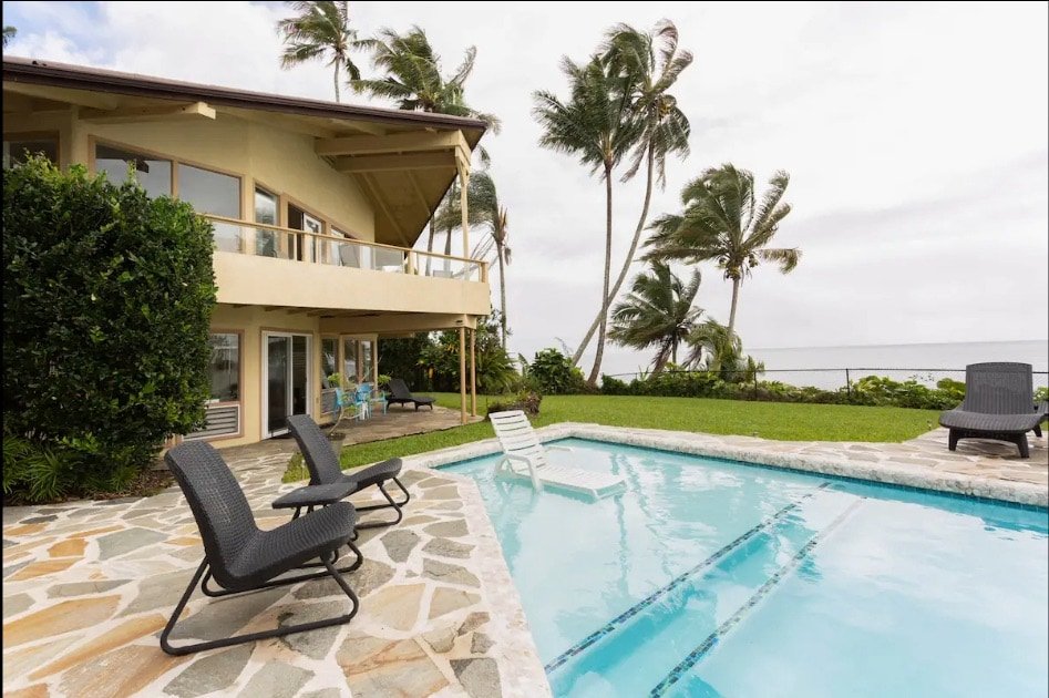 Oceanfront Duplex—Pool, Sauna & Beach, sleeps 12+ gallery image 3