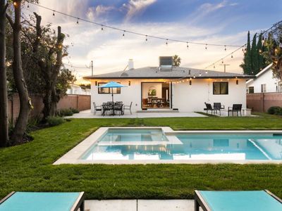 Beautiful 3BD Home in the Valley w/ Pool