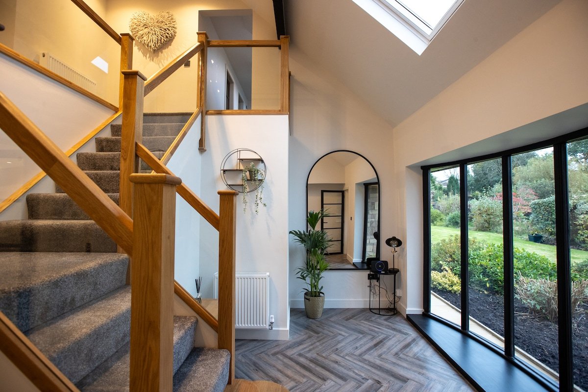 Falcon House gallery image 5