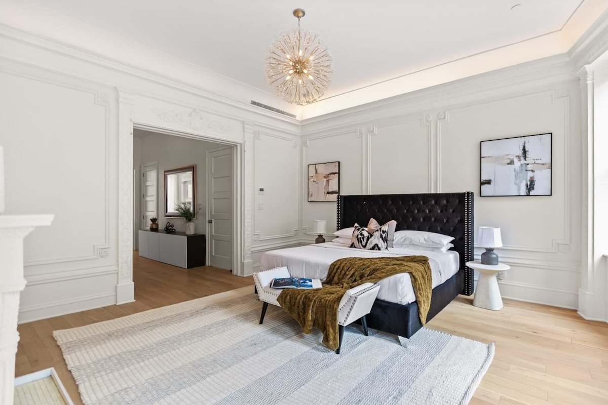 Rove Travel | Riverside | 6BR Modern Townhouse gallery image 4