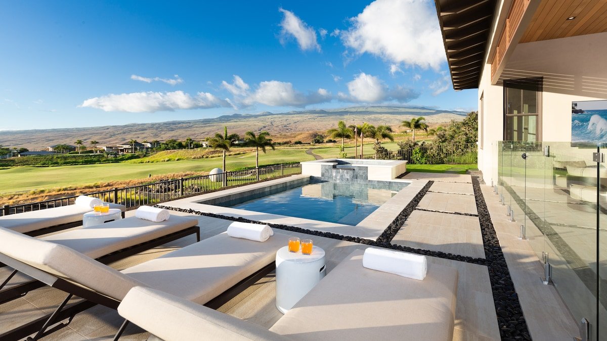 PiH: Mauna Kea Beach Escape, HapunaPark Waterslide