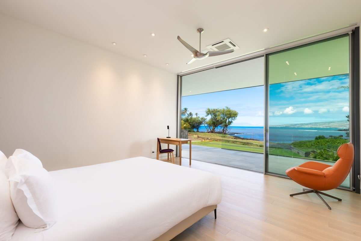 Luxe Oceanfront 4BD Puako Bay Masterpiece gallery image 2