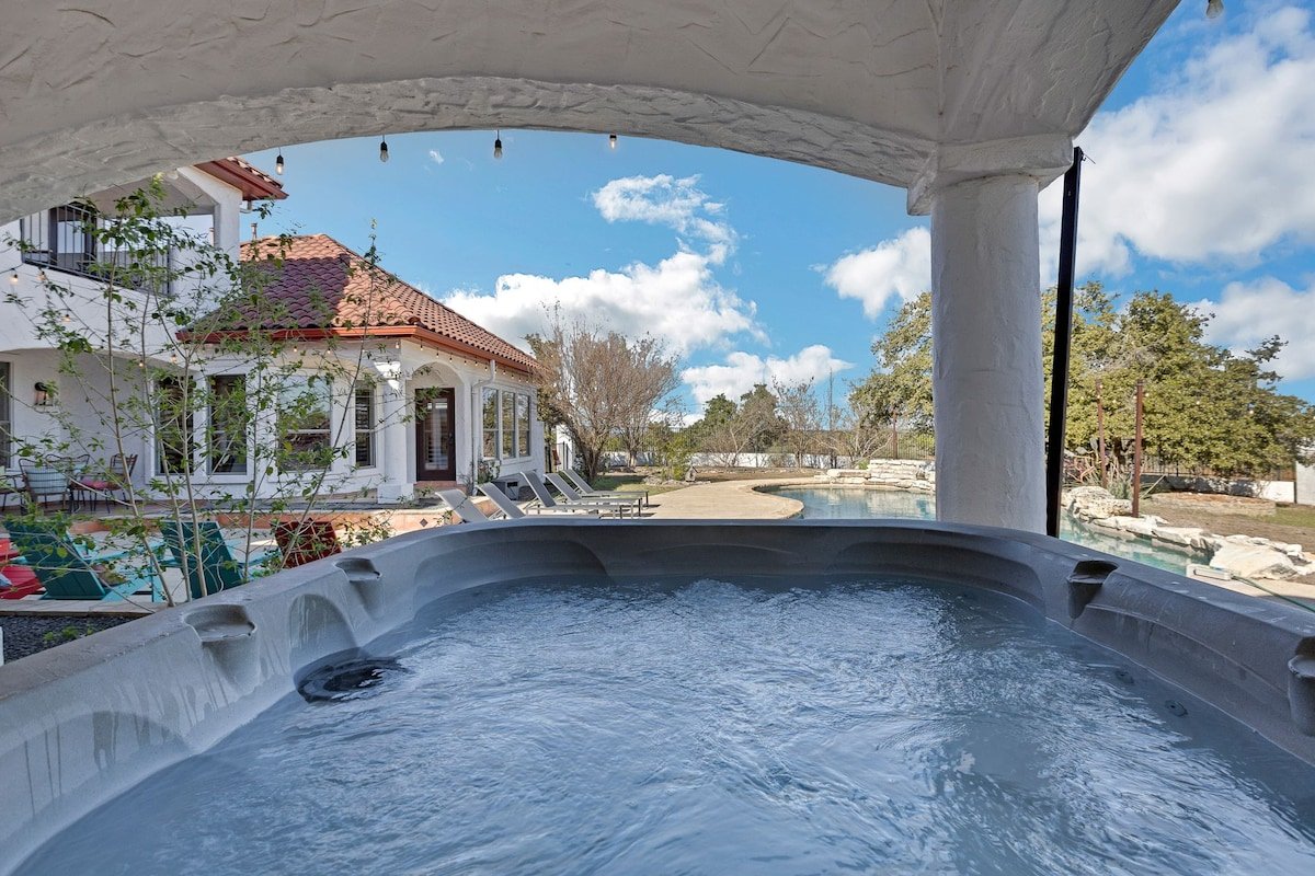 Hill Country Mansion l Event Venue l Pool l Spa gallery image 2