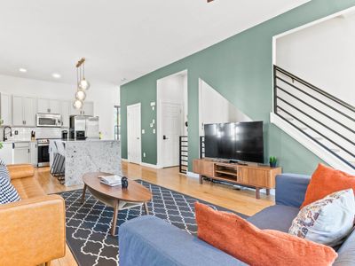 Italian Village- Short North Home- private parking