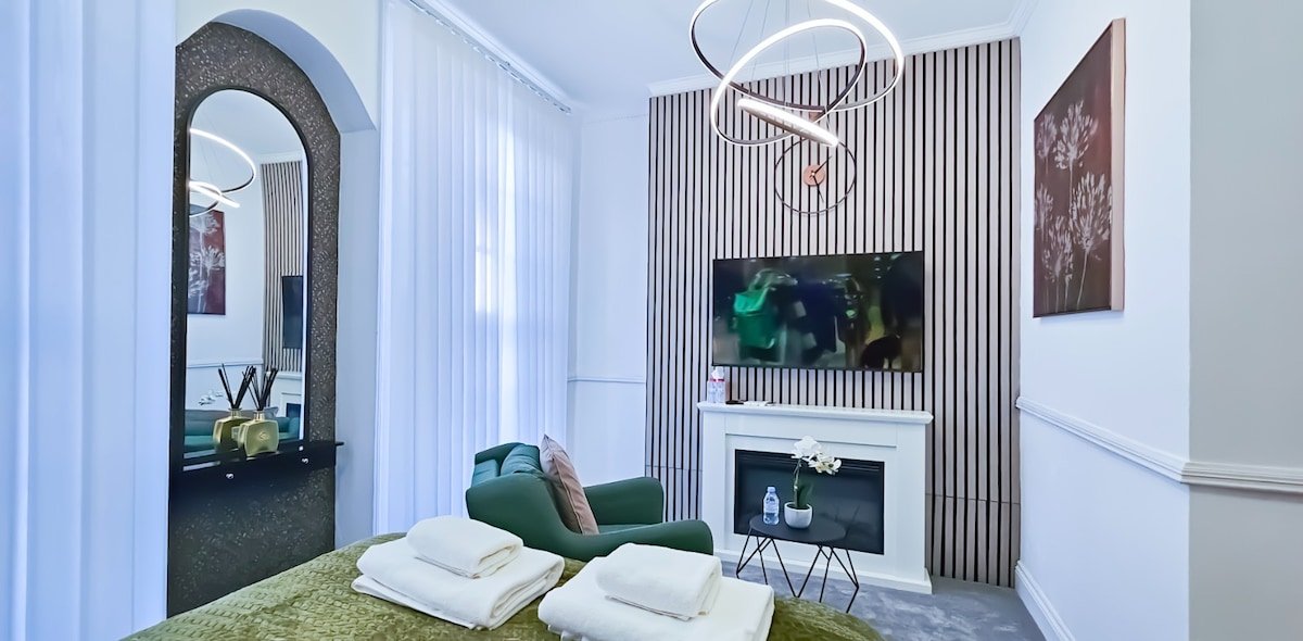 2 Bedroom Flat in Paddington gallery image 5