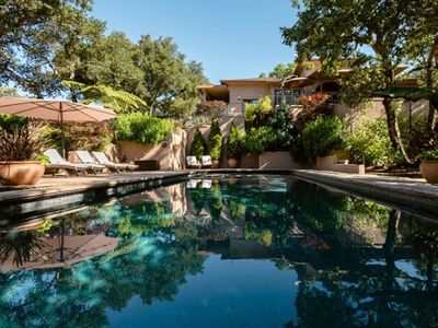 Luxurious Villa near Vineyards, Peaceful + Serene