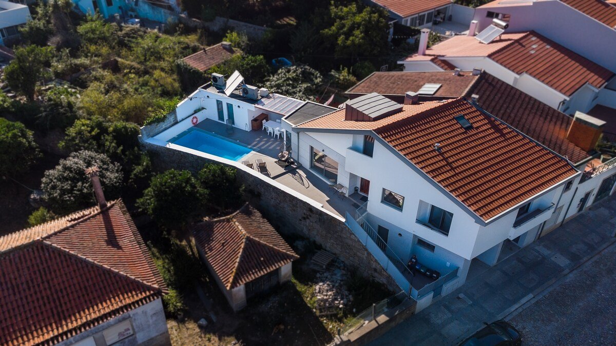 Romantic Pool House Vila do Conde gallery image 3