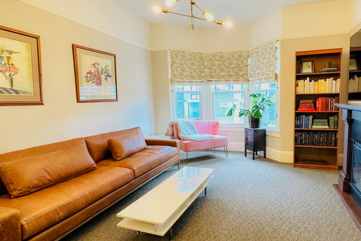 Entire 5BR Flat in Duboce Triangle, Natural Light!