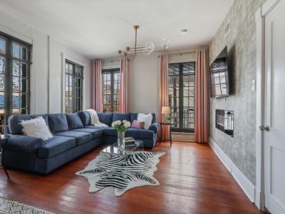 New Orleans 6BR Retreat: Cook, Play, Relax