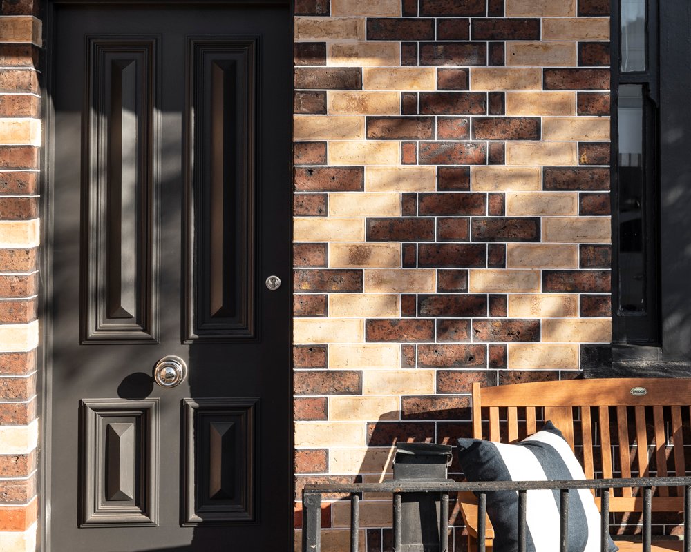 Renovated Fitzroy Terrace!