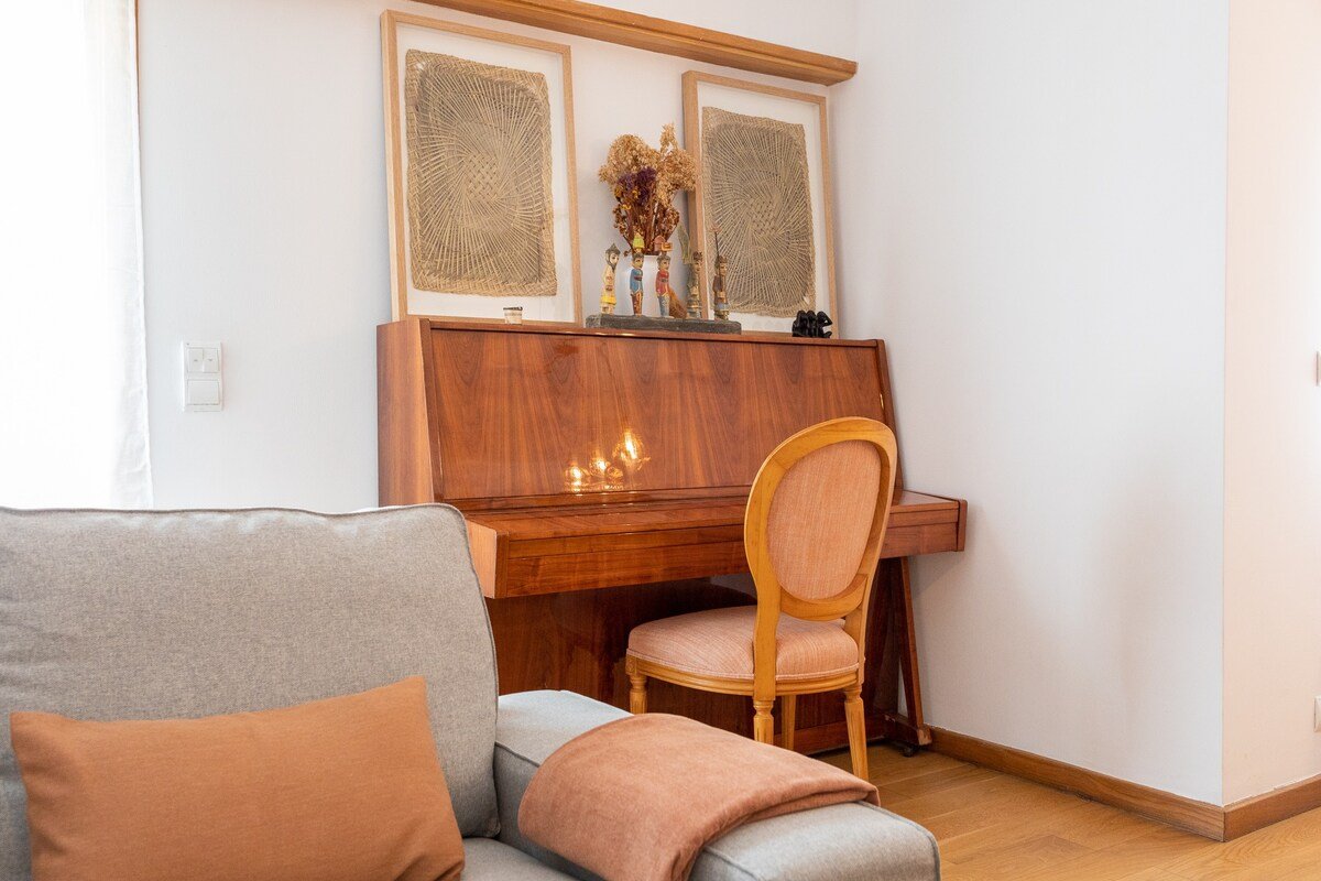 MHouse_lease Cascais Casa T4+1 gallery image 4